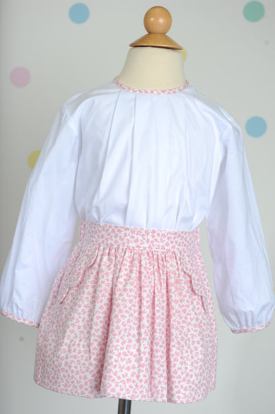 Girl Pleated Blouse in 100% White Cotton w/ Pink Flowers